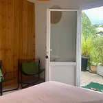 Maisonnette 300m Apartment *