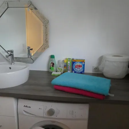 Maisonnette 300m Αρασόν