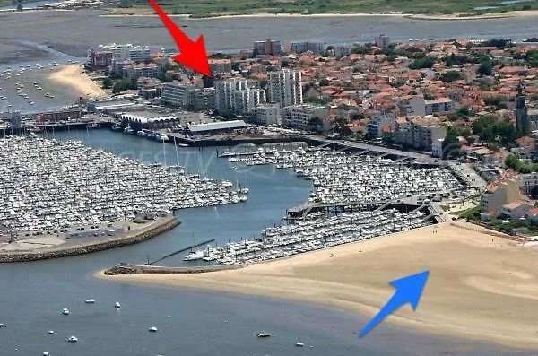 Maisonnette 300m Appartement